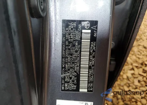 2011 Toyota Corolla Base z USA, uszkodzony, nr VIN JTDBU4EE5BJ096276